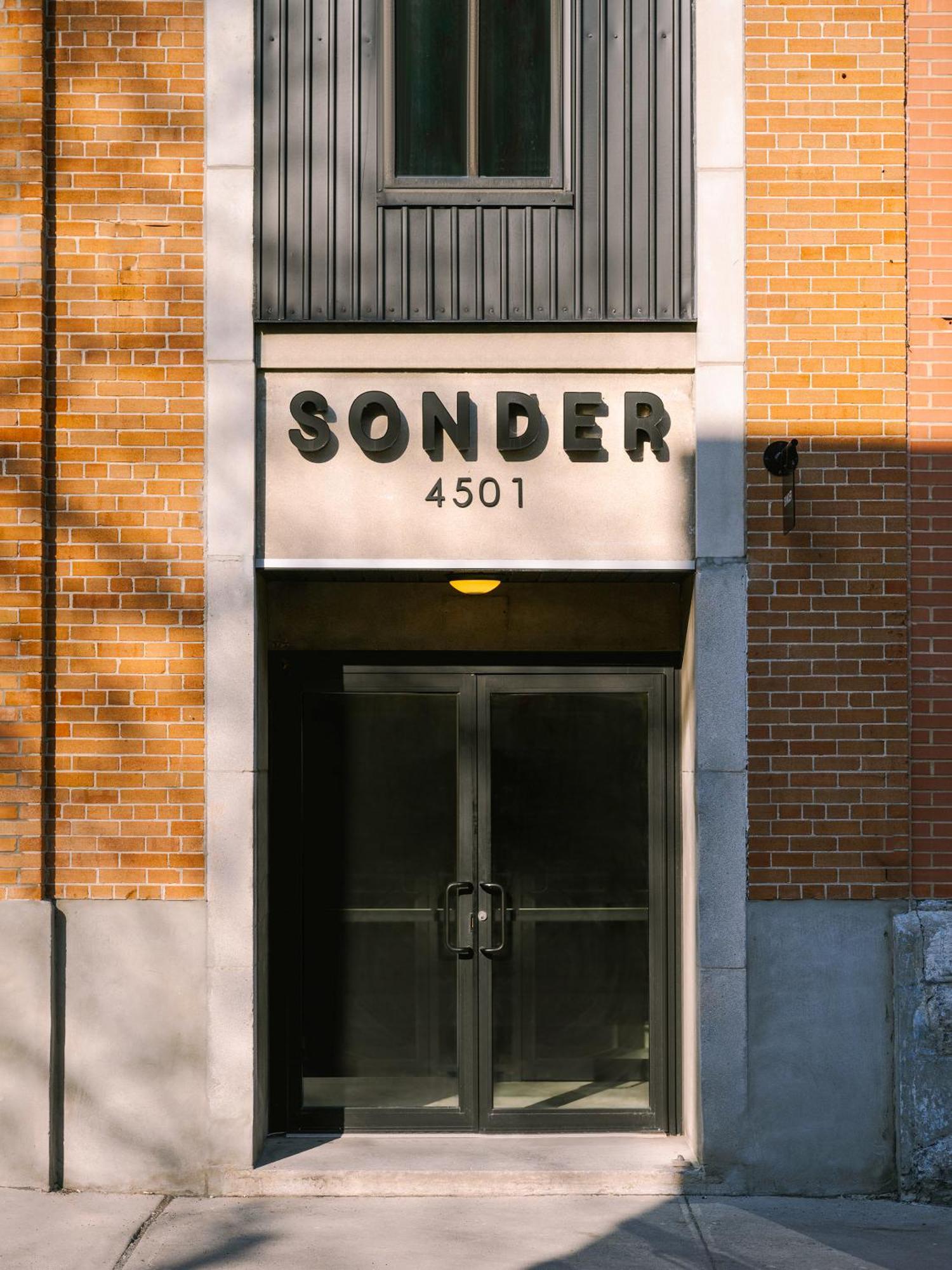 Aparthotel Sonder Le Guerin Montréal Esterno foto
